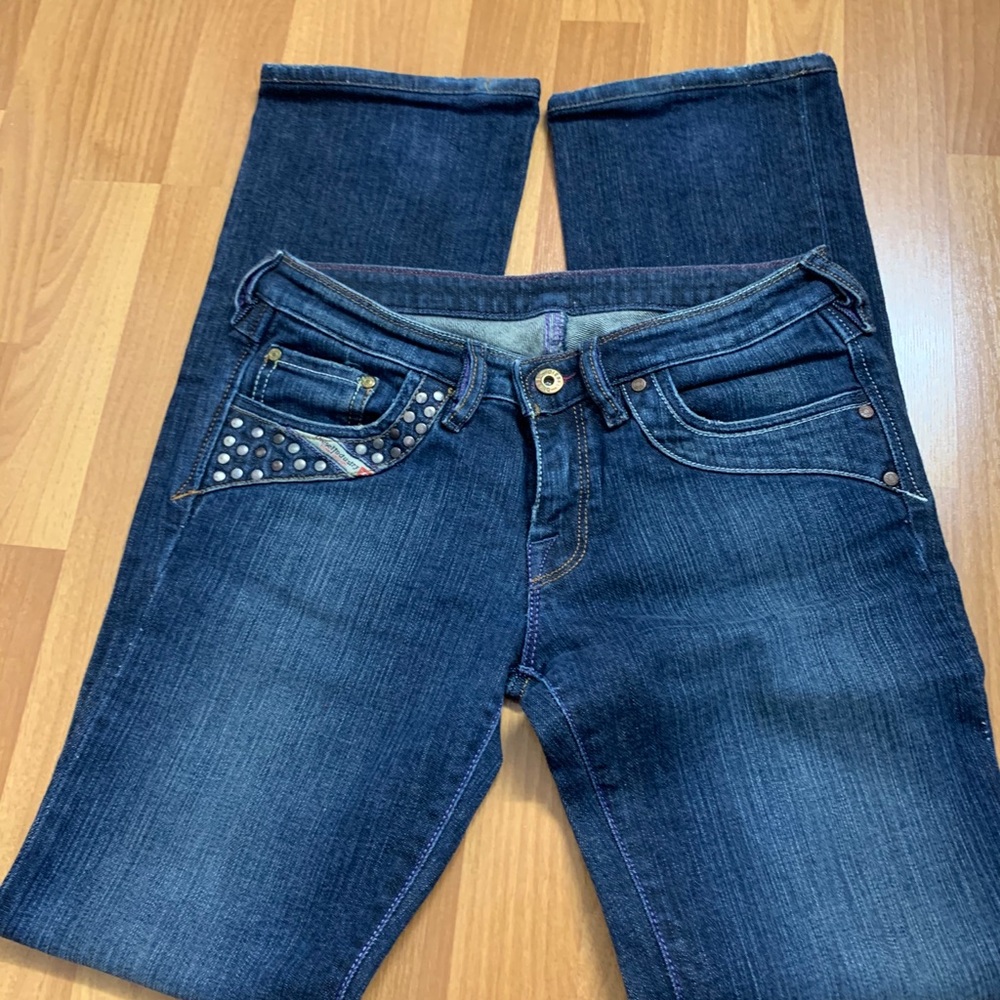 Diesel jean size 26.